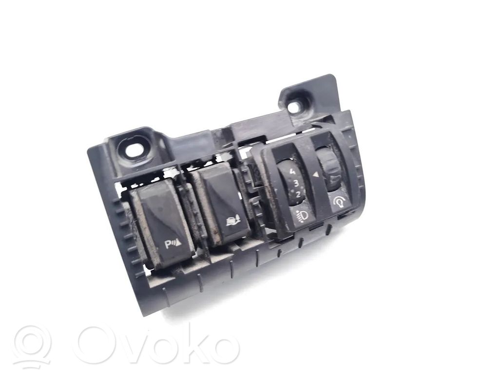 Headlight level height control switch   1406083X