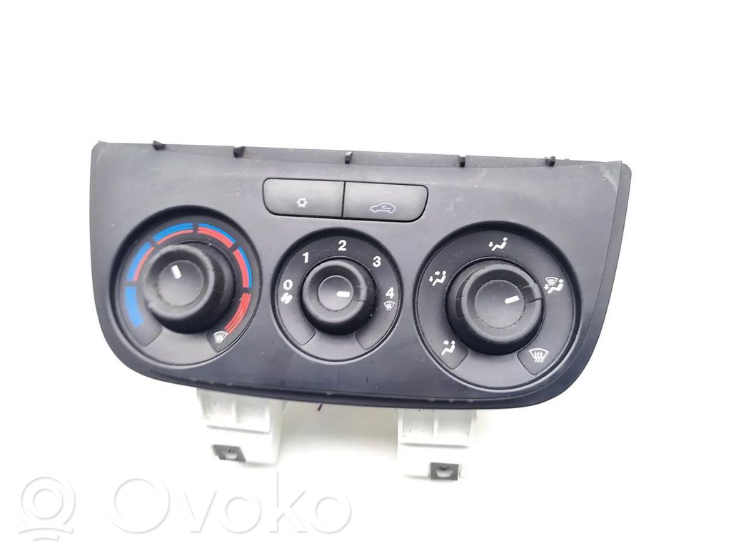 Opel Combo D Climate control unit 