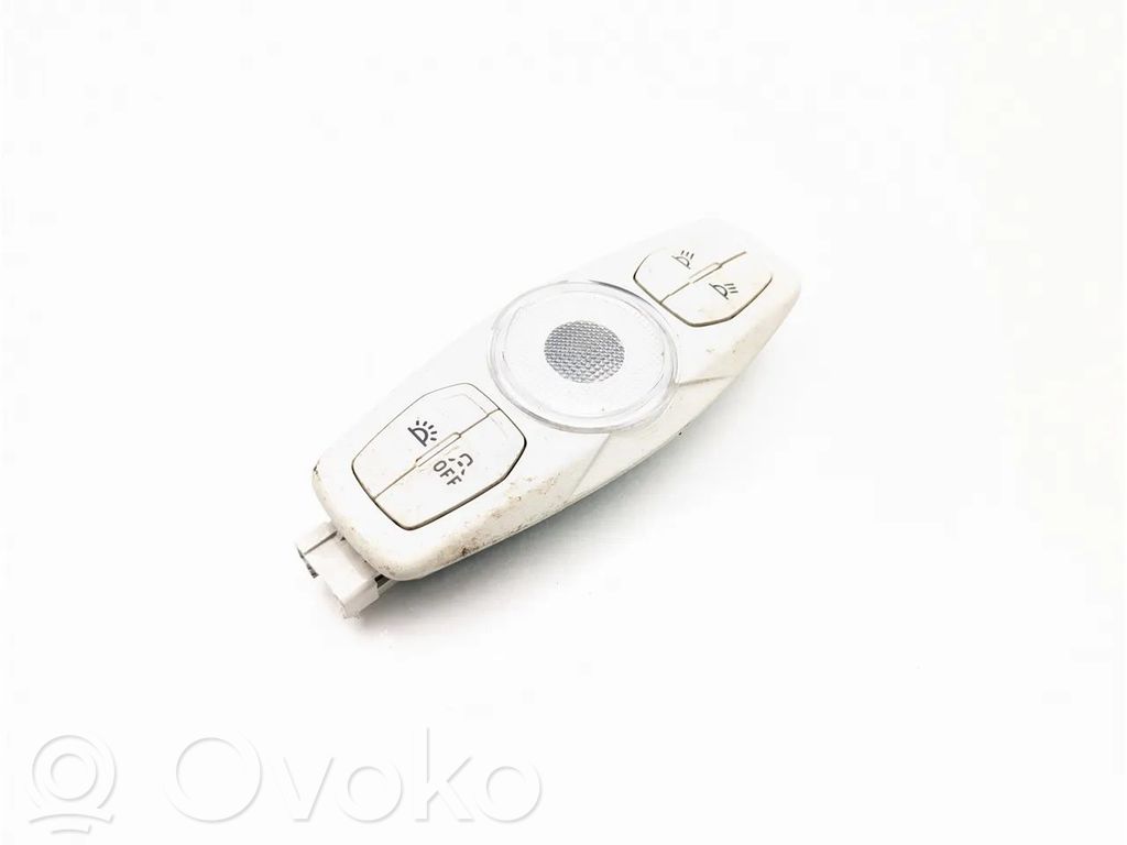 Ford Focus Luz del asiento trasero 
