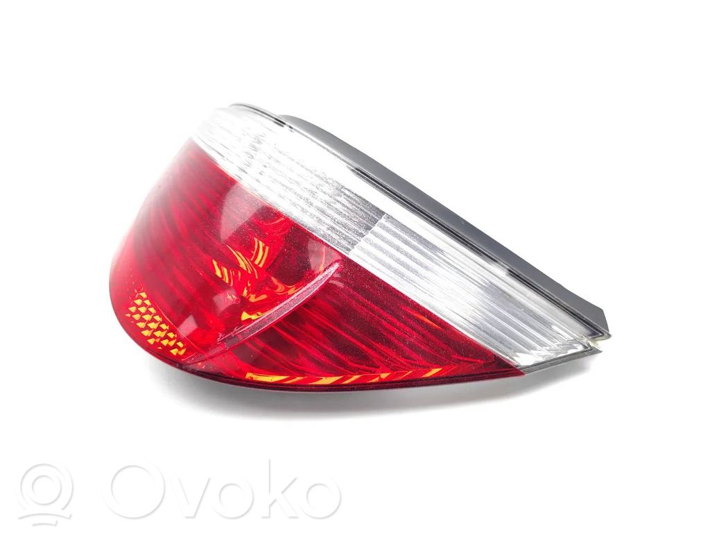Rear/tail lights   7165738