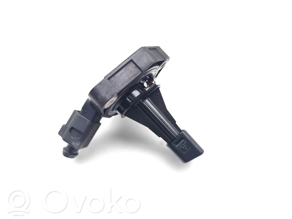 Volkswagen Golf VII Oil level sensor 