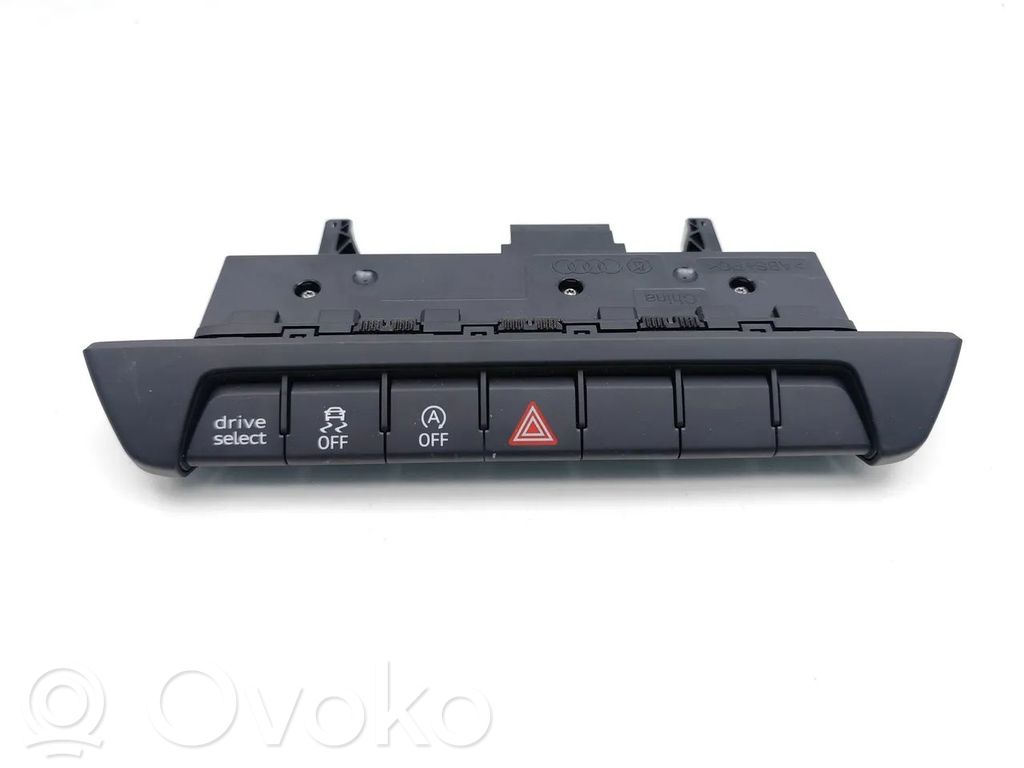 Audi A1 Hazard light switch 