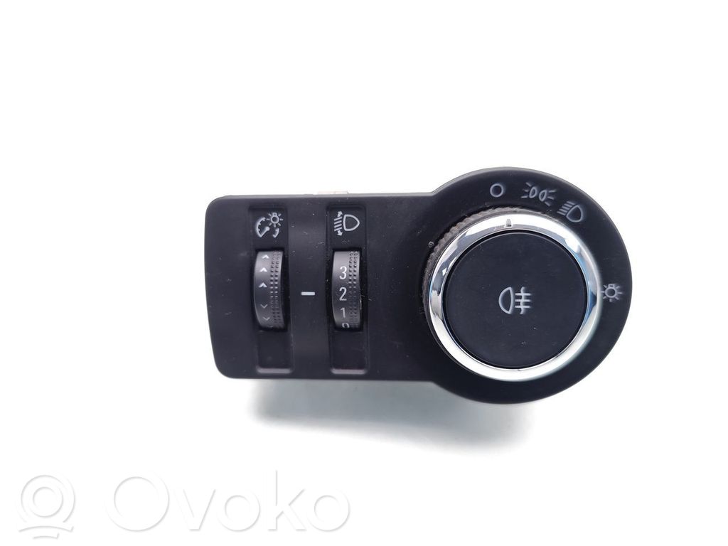 Opel Cascada Light switch 