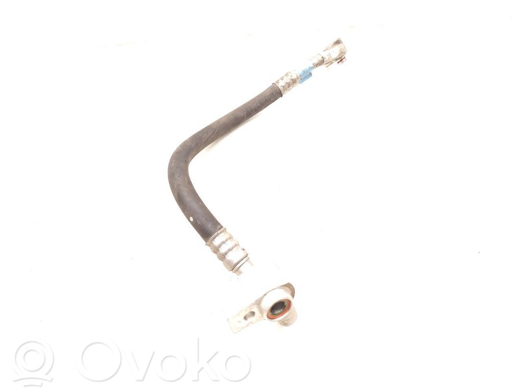 Ilmastointilaitteen putki (A/C)   F1F119N602JB