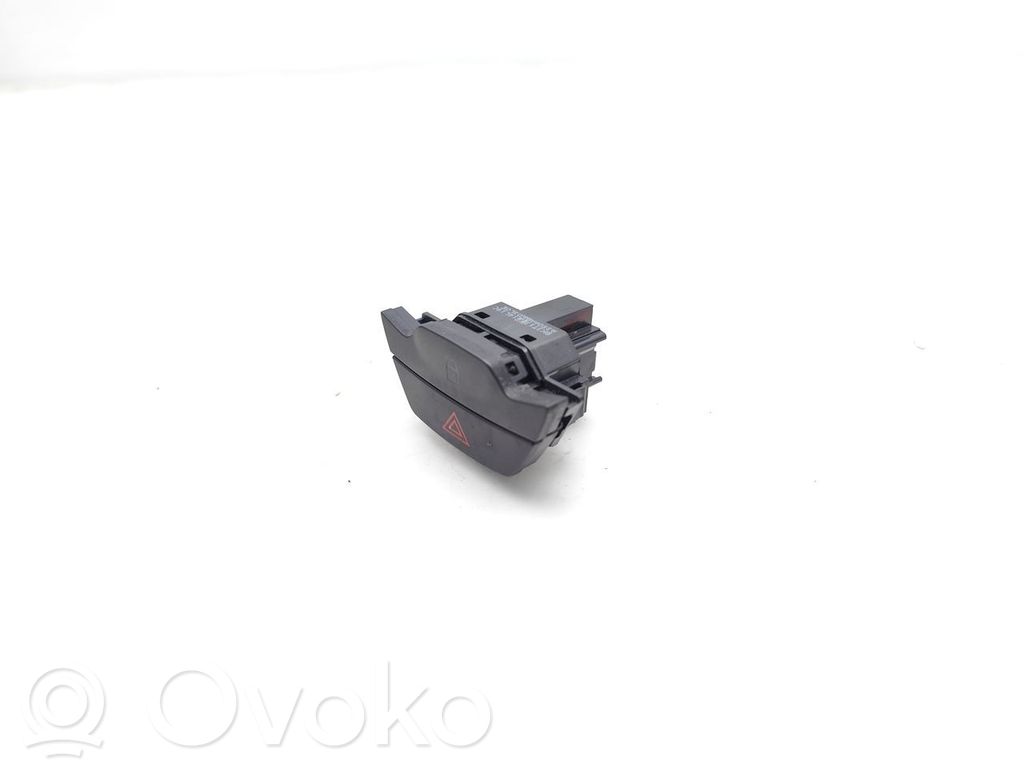 Botón interruptor de luz de peligro   BK3T13A350AA