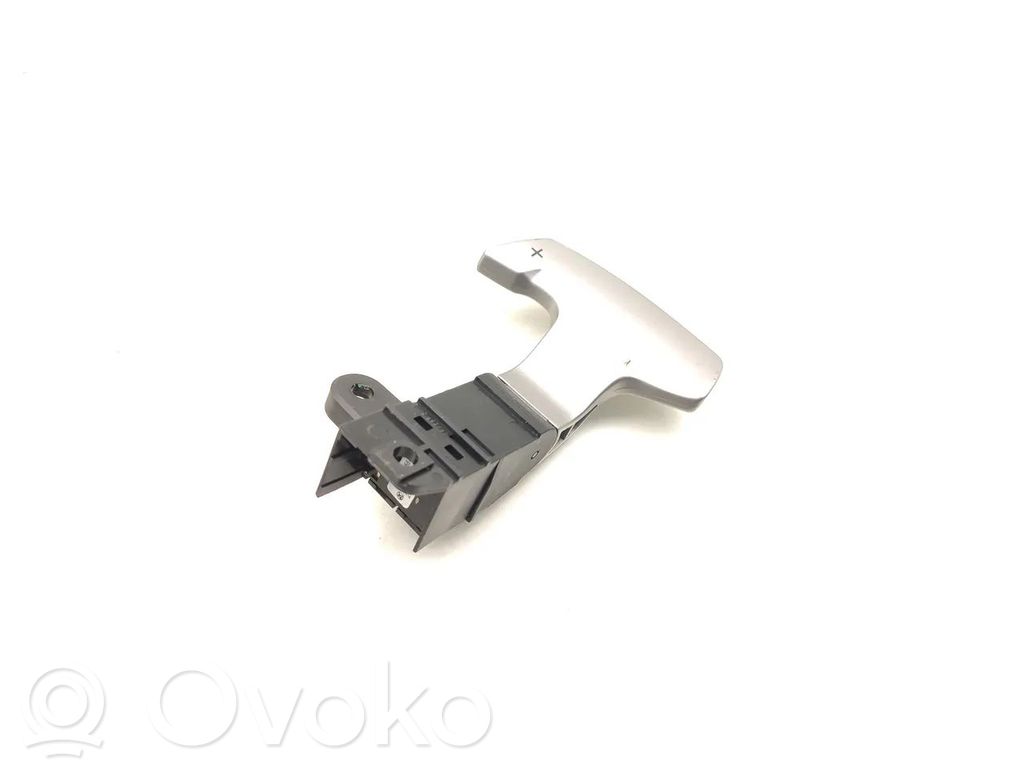 Subaru Outback Interruptores/botones de la columna de dirección 