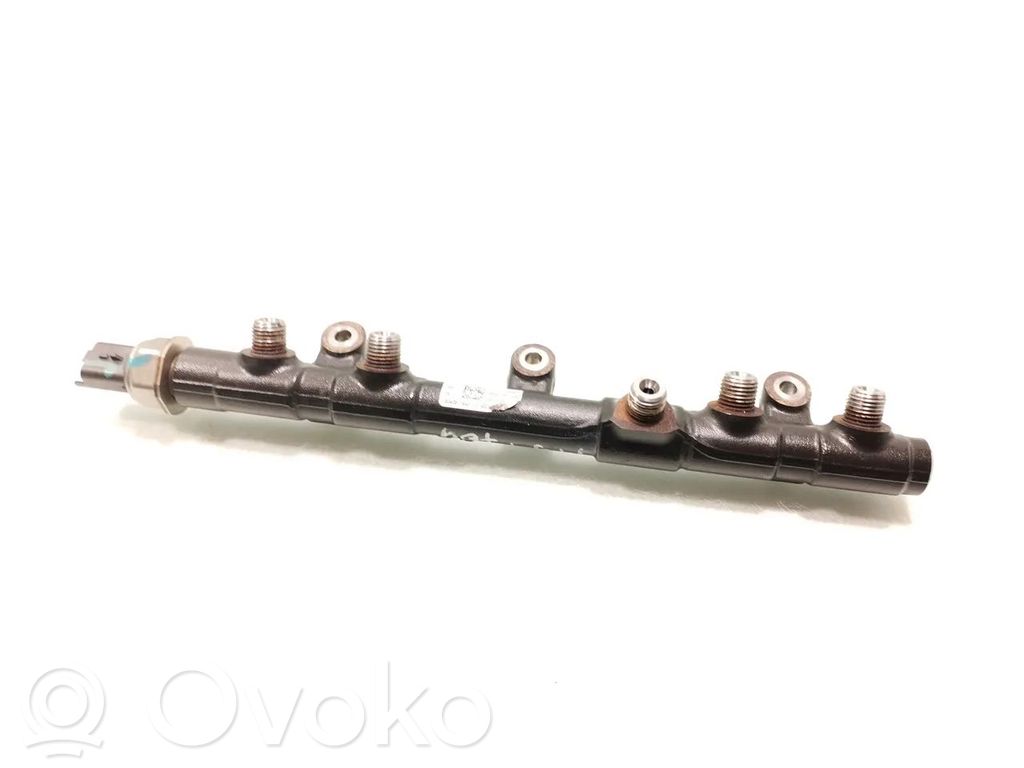 Renault Master III Fuel main line pipe 