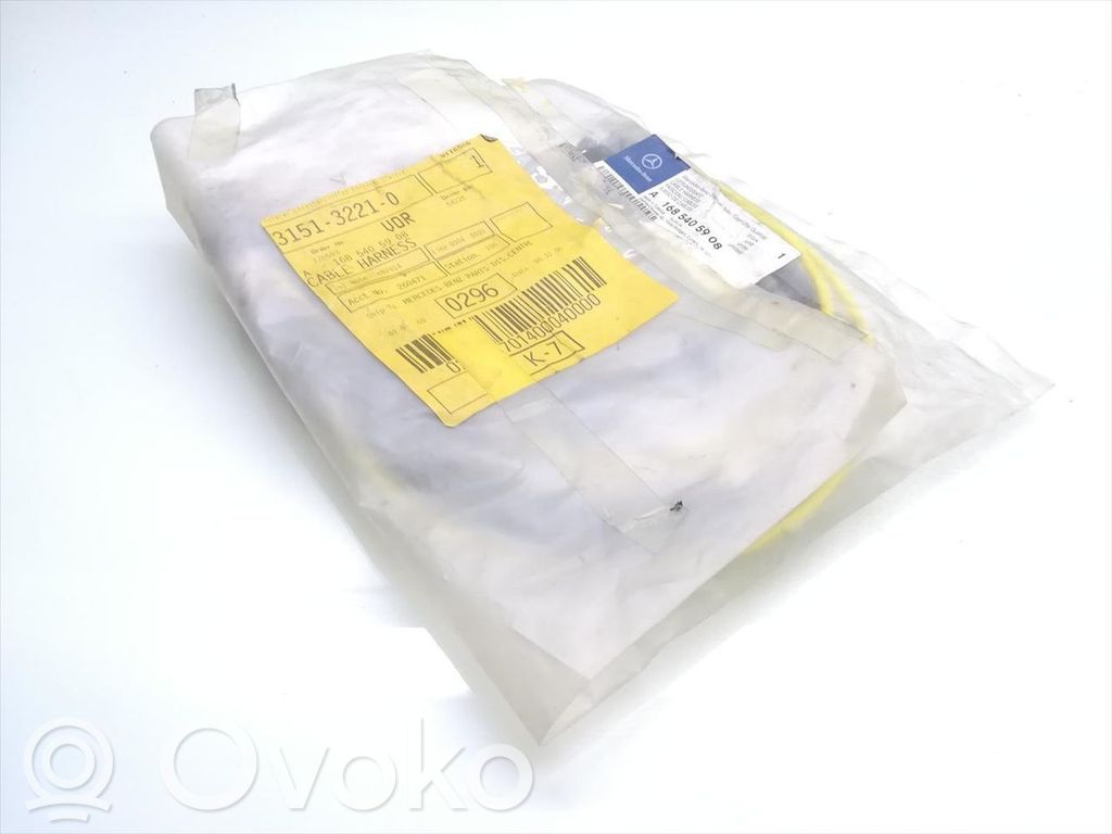 Mercedes-Benz A W168 Arnés cableado puerta trasera