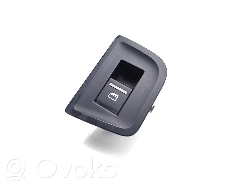 Electric window control switch   10035750,10021773