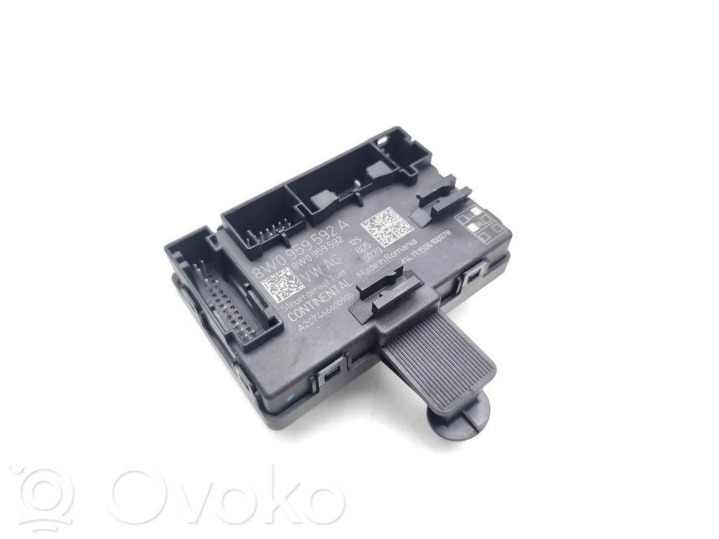 Audi A4 S4 B9 Door control unit/module 