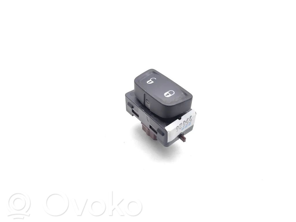 Jeep Renegade Central locking switch button 