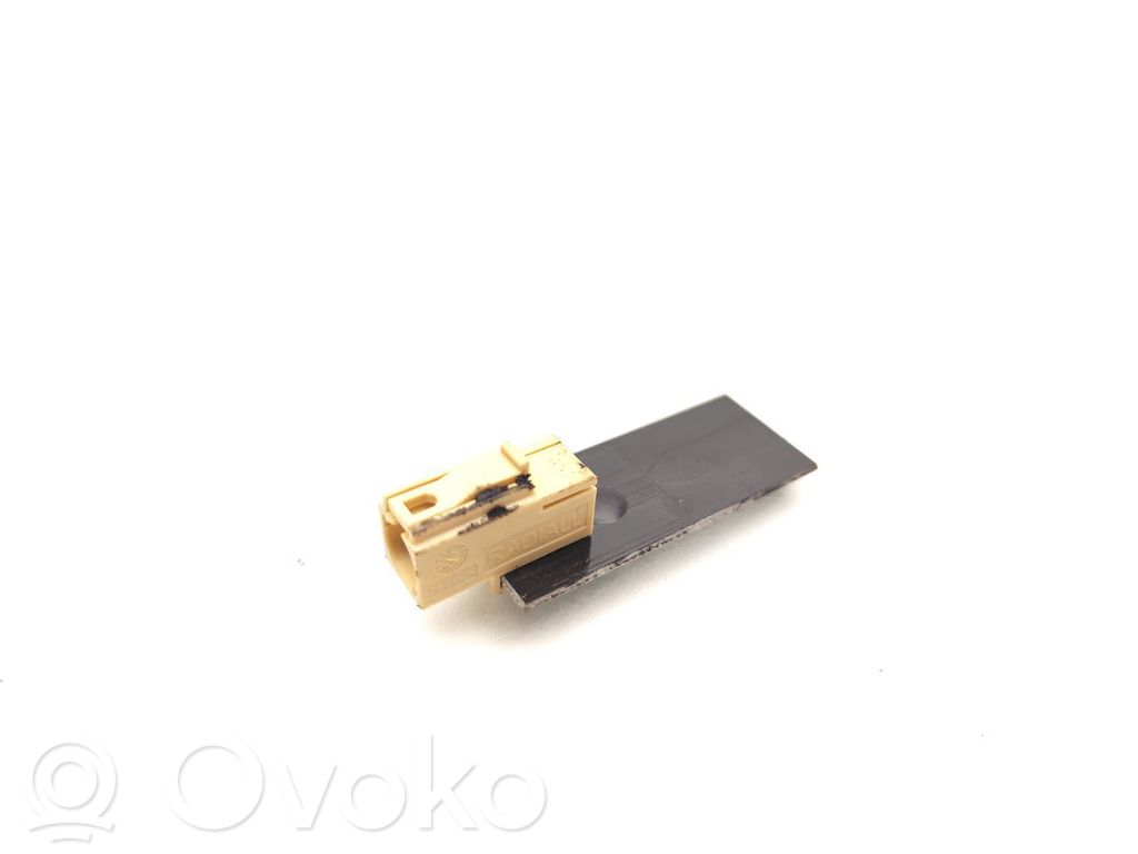 Audi A3 S3 8P Antena bluetooth