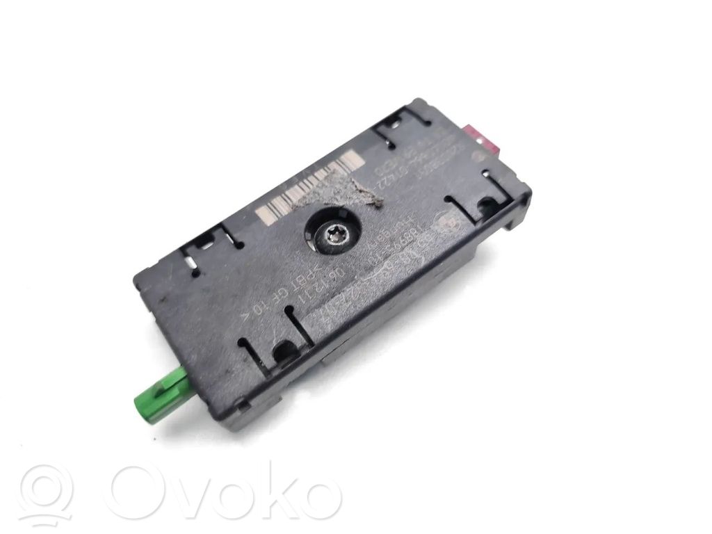 BMW X5 E70 Antenos stiprintuvas 