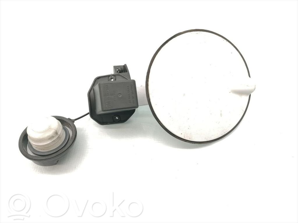 Opel Corsa D Tankdeckel Tankklappe 