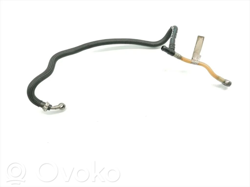 Fuel line pipe   7795504