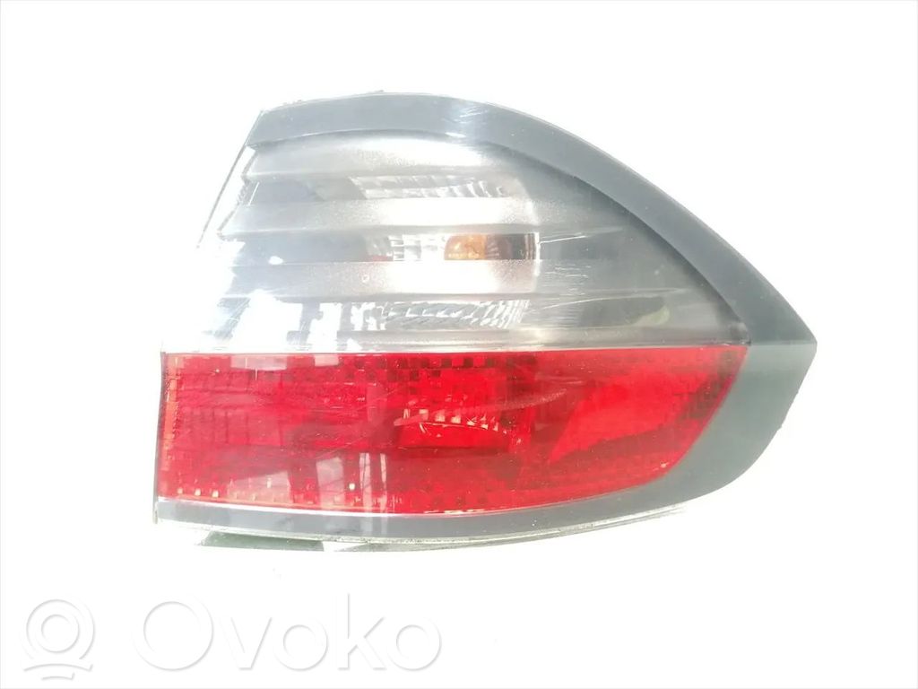 Hyundai Santa Fe Rear/tail lights 