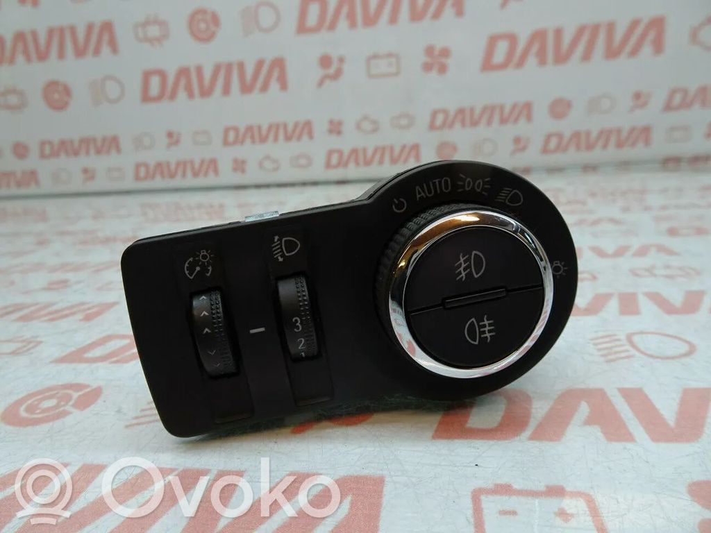 Chevrolet Cruze Light switch 