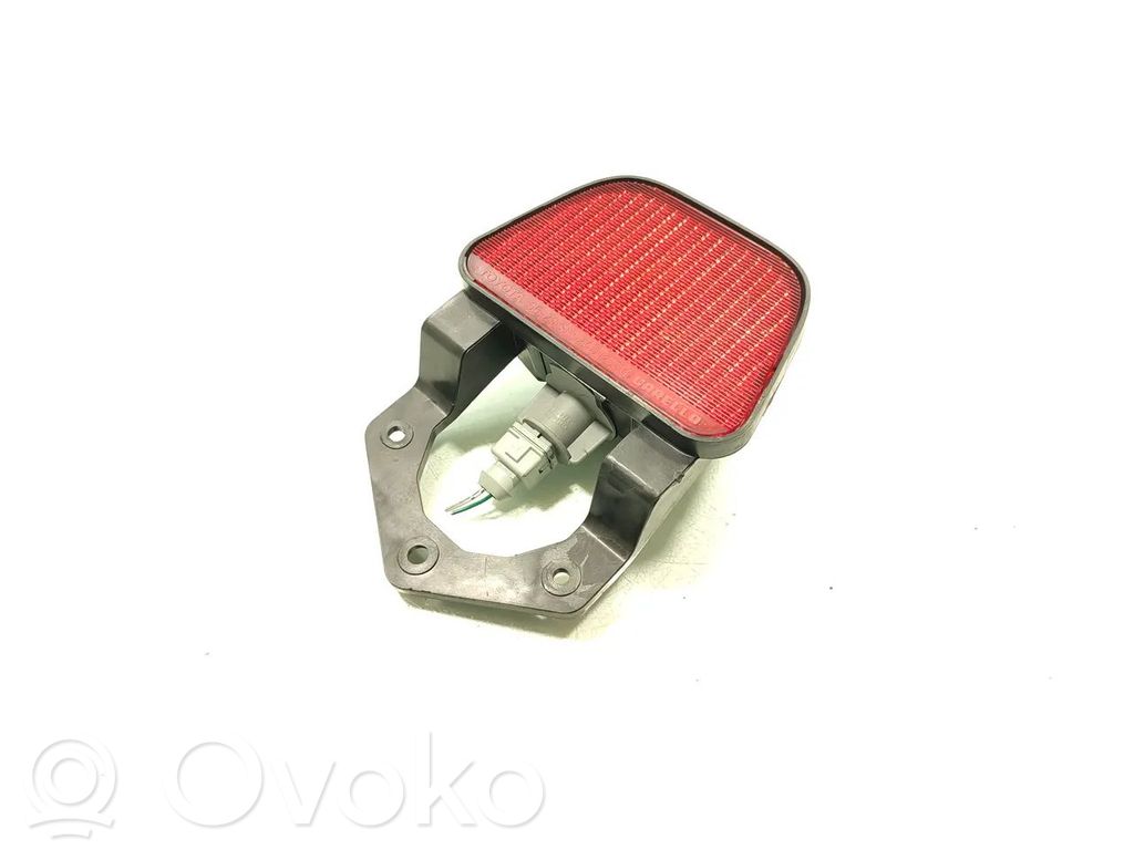 Toyota Avensis T220 Third/center stoplight 