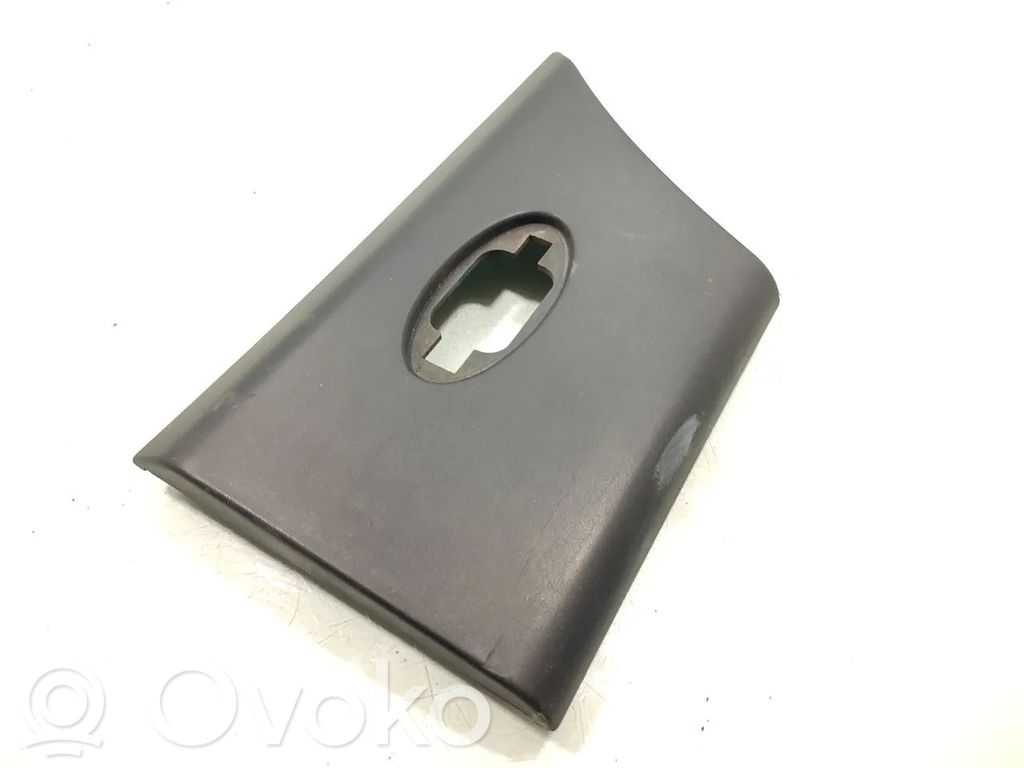Renault Master III Rear arch trim 