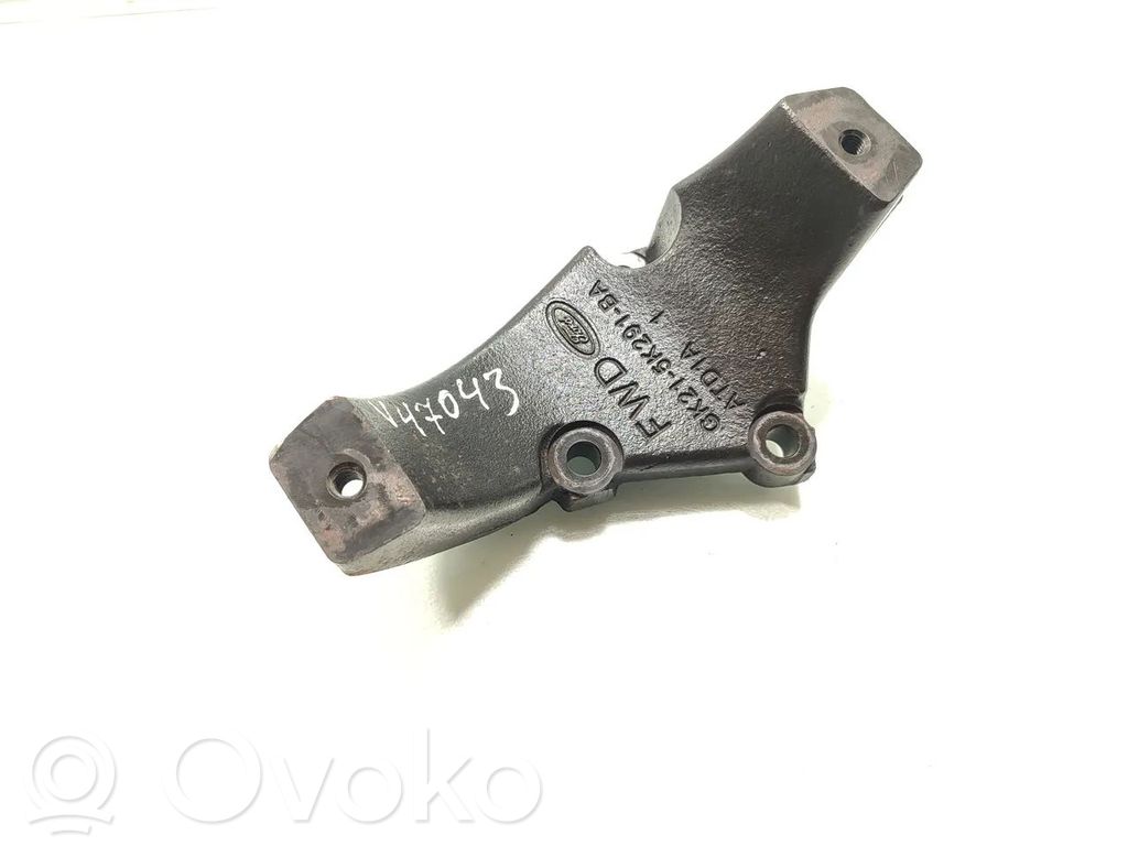 Ford Transit Engine mounting bracket 