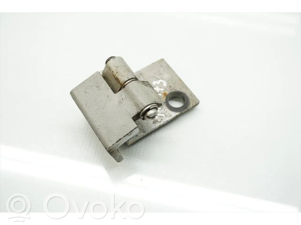 BMW X5 E53 Front door upper hinge 
