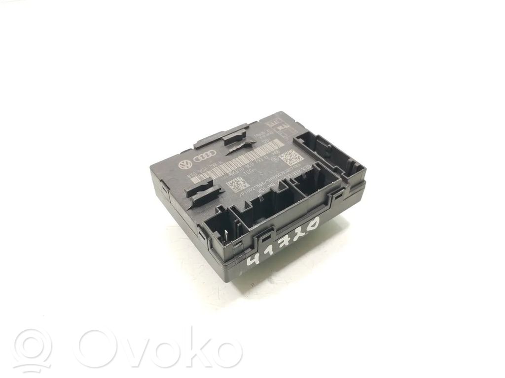 Door control unit/module   8T0959793K