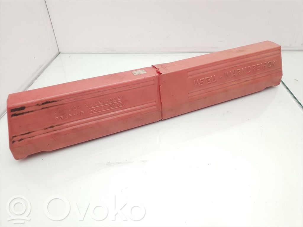 Mercedes-Benz C W203 Avarinis ženklas 