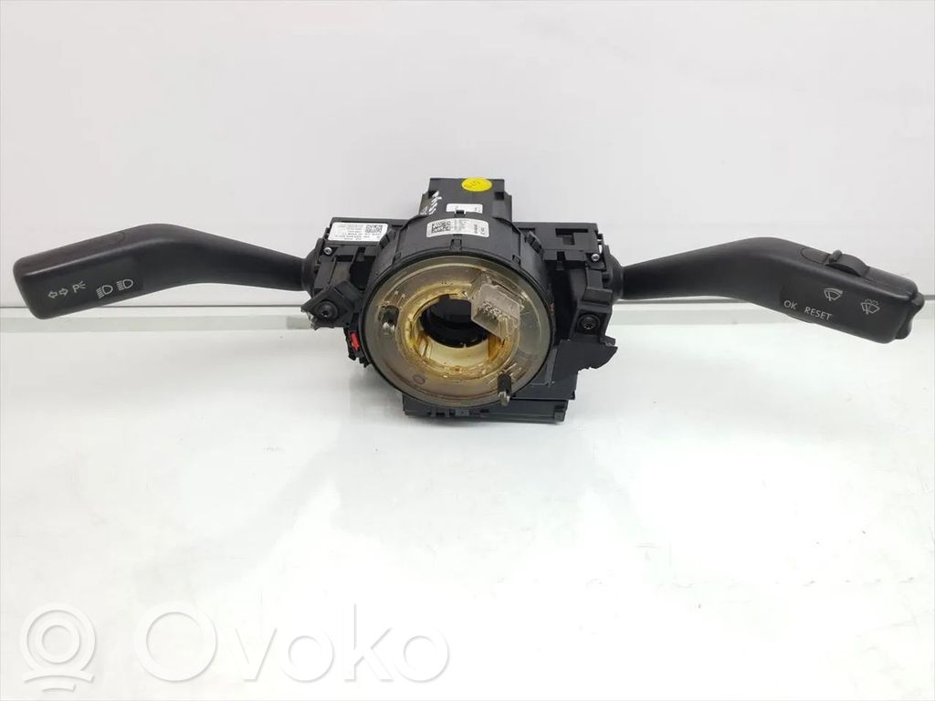 Volkswagen Passat Alltrack Interruptor/palanca de limpiador de luz de giro 