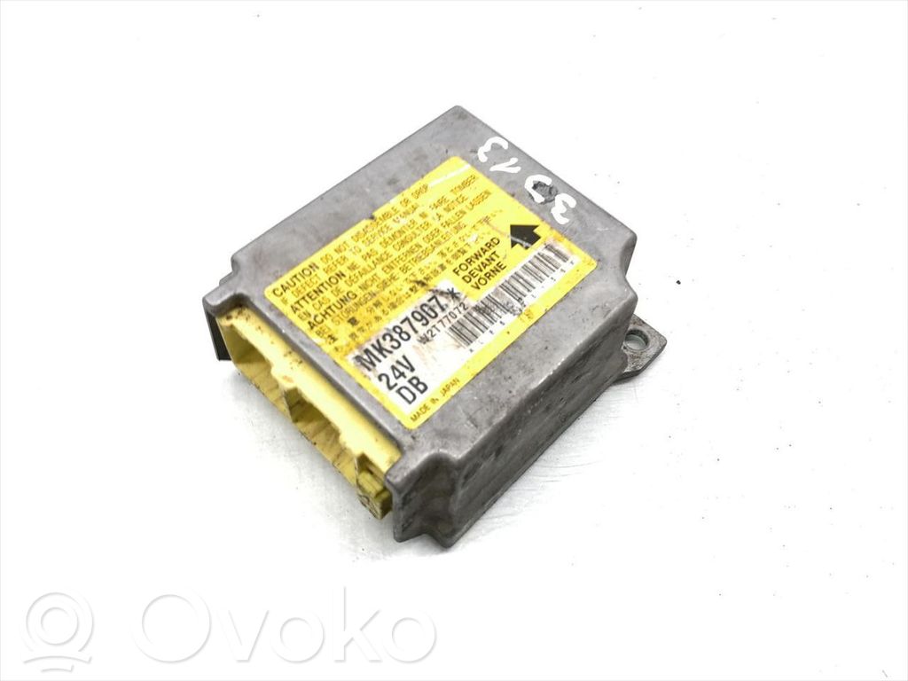 Mitsubishi Canter Unidad de control/módulo del Airbag 