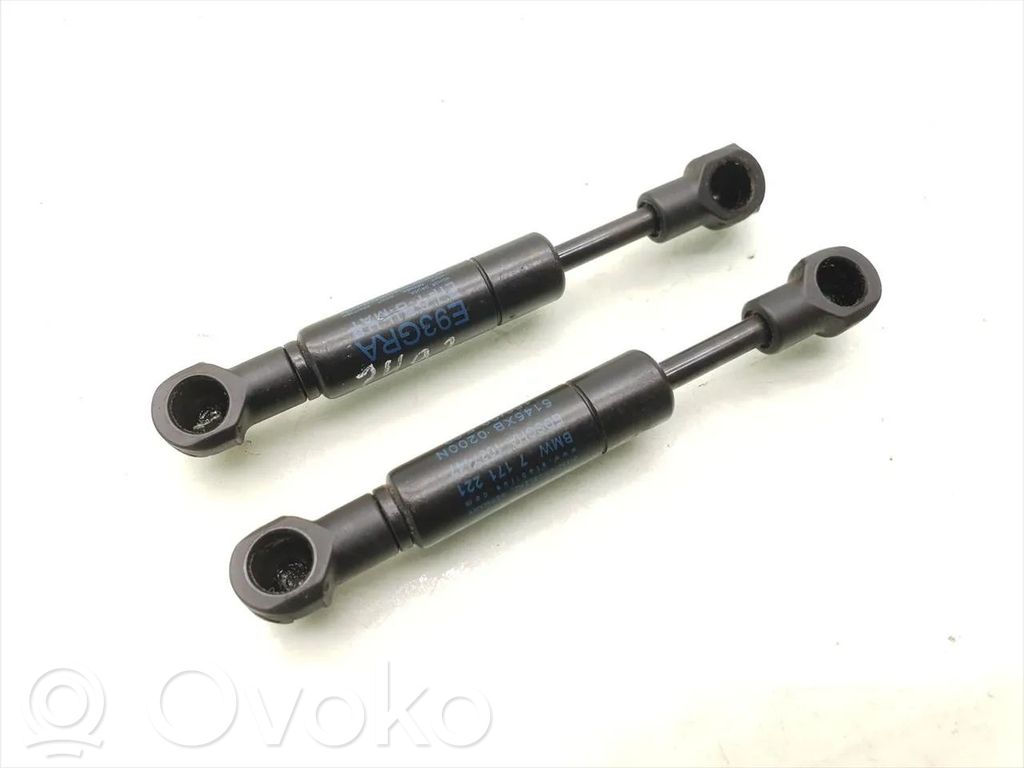 BMW 3 E90 E91 Tailgate/trunk strut/damper 
