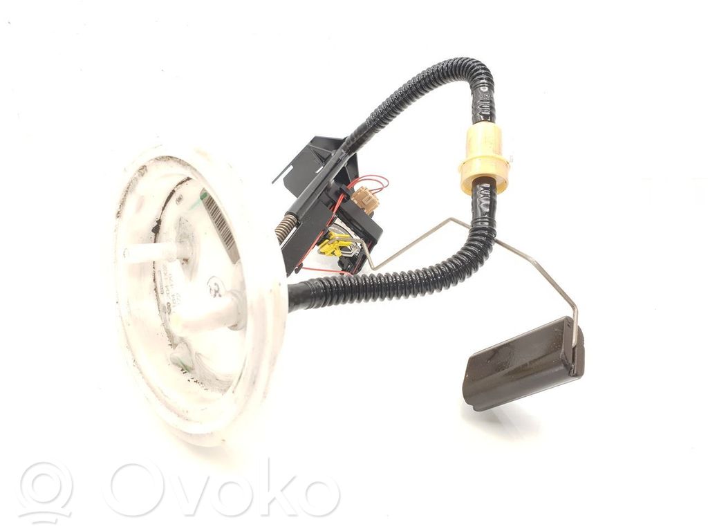 BMW 5 E60 E61 Sensore di livello del carburante