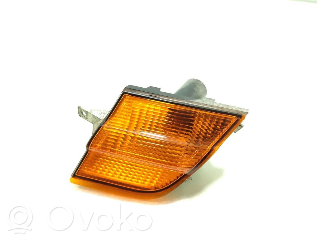Nissan Micra C+C Front indicator light 