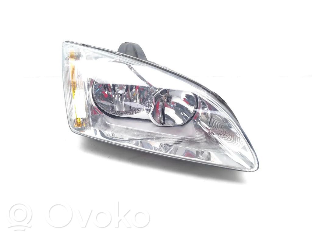 Ford Focus Headlight/headlamp 