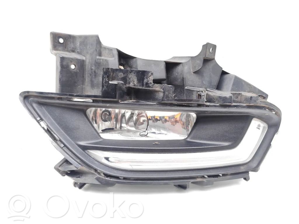 Ford Mondeo MK V Feu antibrouillard avant 