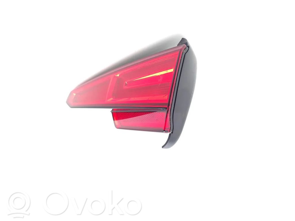Audi A4 S4 B9 Takaluukun takavalot 