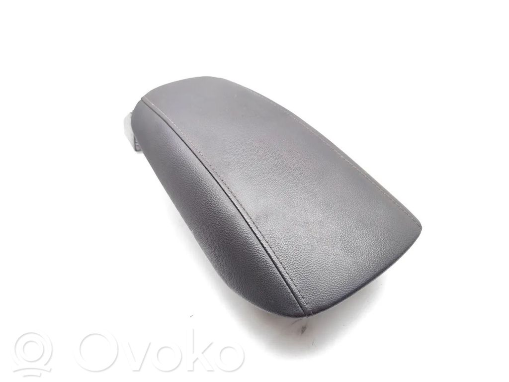 Ford Mondeo MK V Armrest 