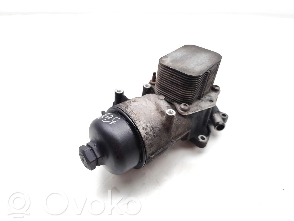 Oil filter mounting bracket