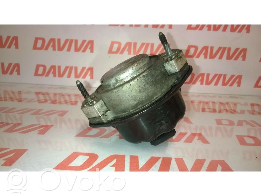 BMW 7 E65 E66 Dzinēja spilvens 