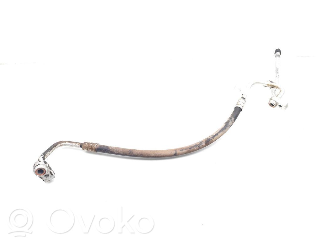 Ilmastointilaitteen putki (A/C)   JB3B19C700AC
