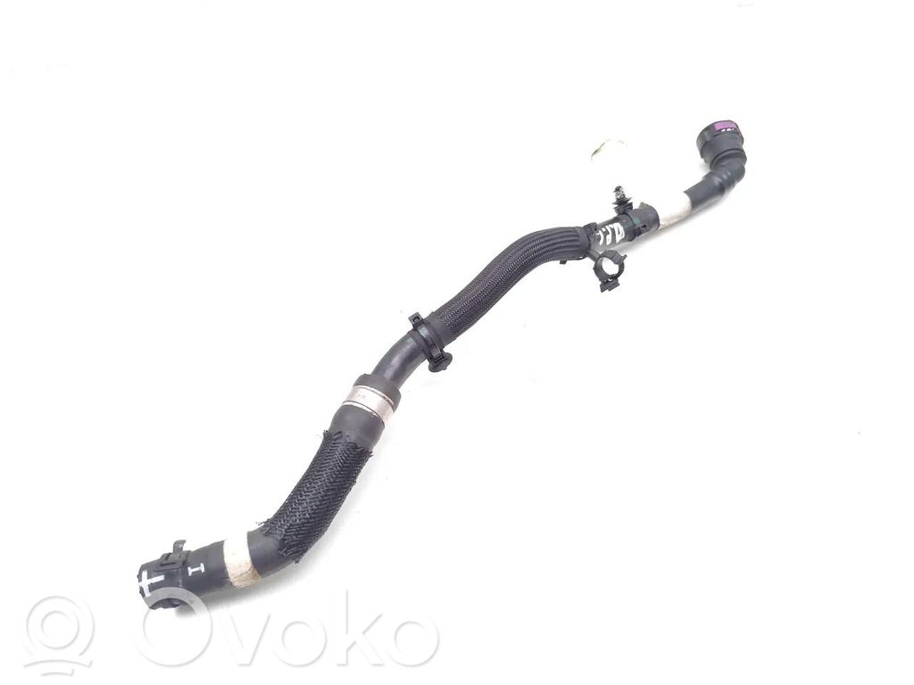 Jaguar I-Pace Engine coolant pipe/hose 