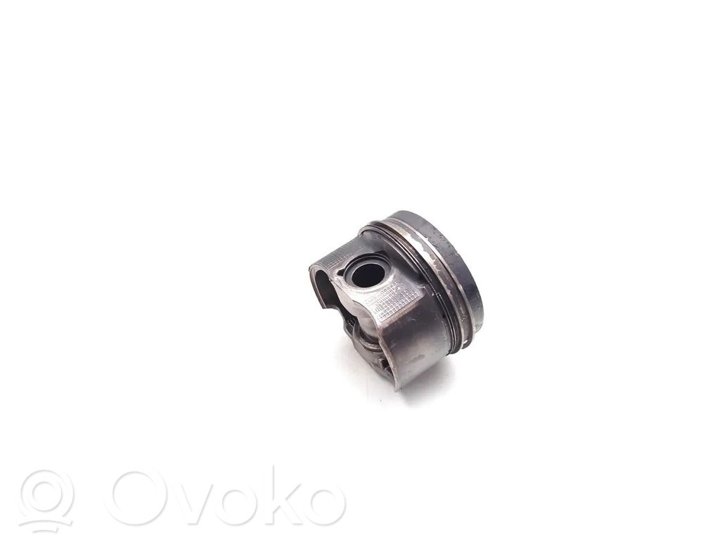 Mazda 3 III Piston 