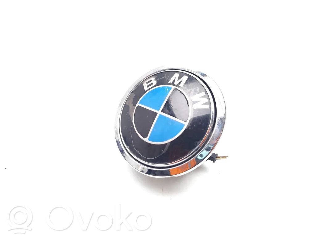 BMW 6 E63 E64 Bagāžnieka rokturis 