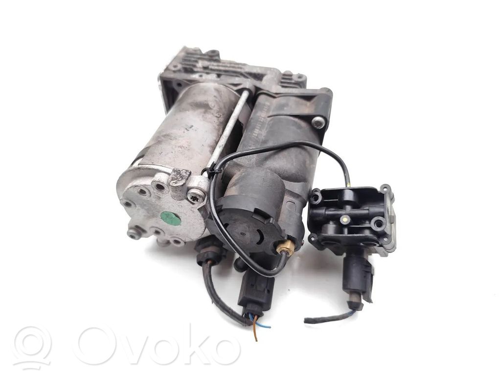 BMW X5 E70 Compresor/bomba de la suspensión neumática 