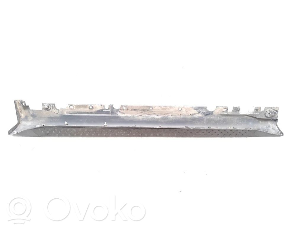 BMW X6 E71 Sill 