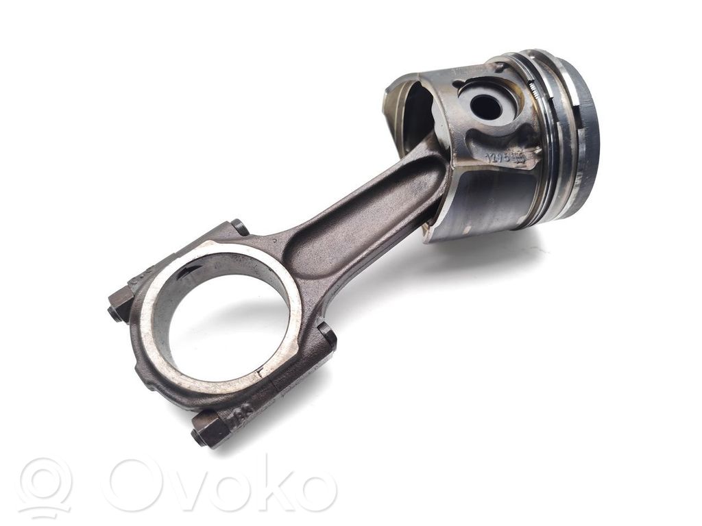 Volvo V70 Piston avec bielle