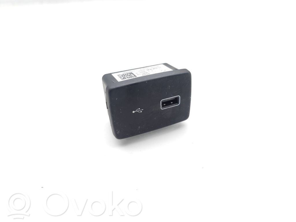 Peugeot Boxer Enchufe conector USB 