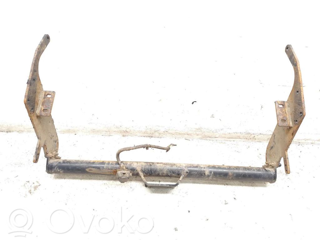 Tow bar