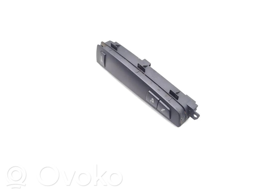 Interruptor del sensor de aparcamiento (PDC)   9203022