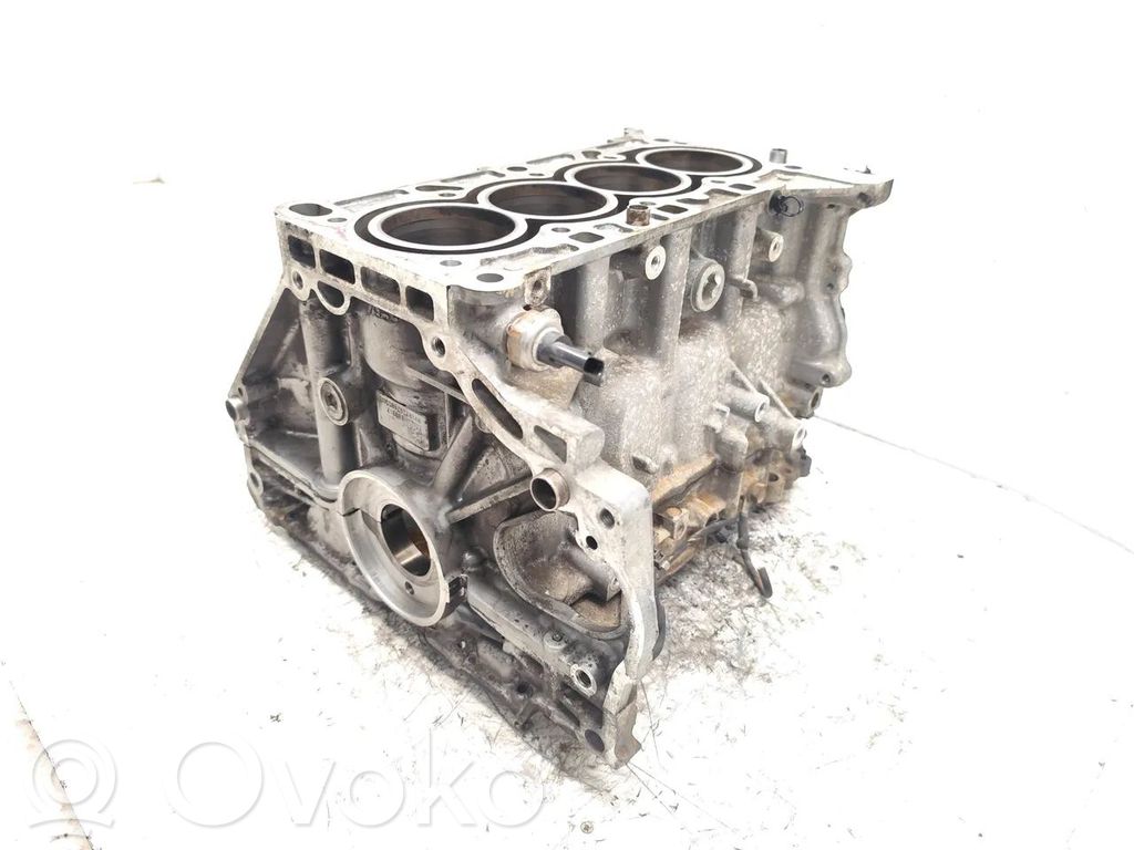 Opel Insignia B Engine block 