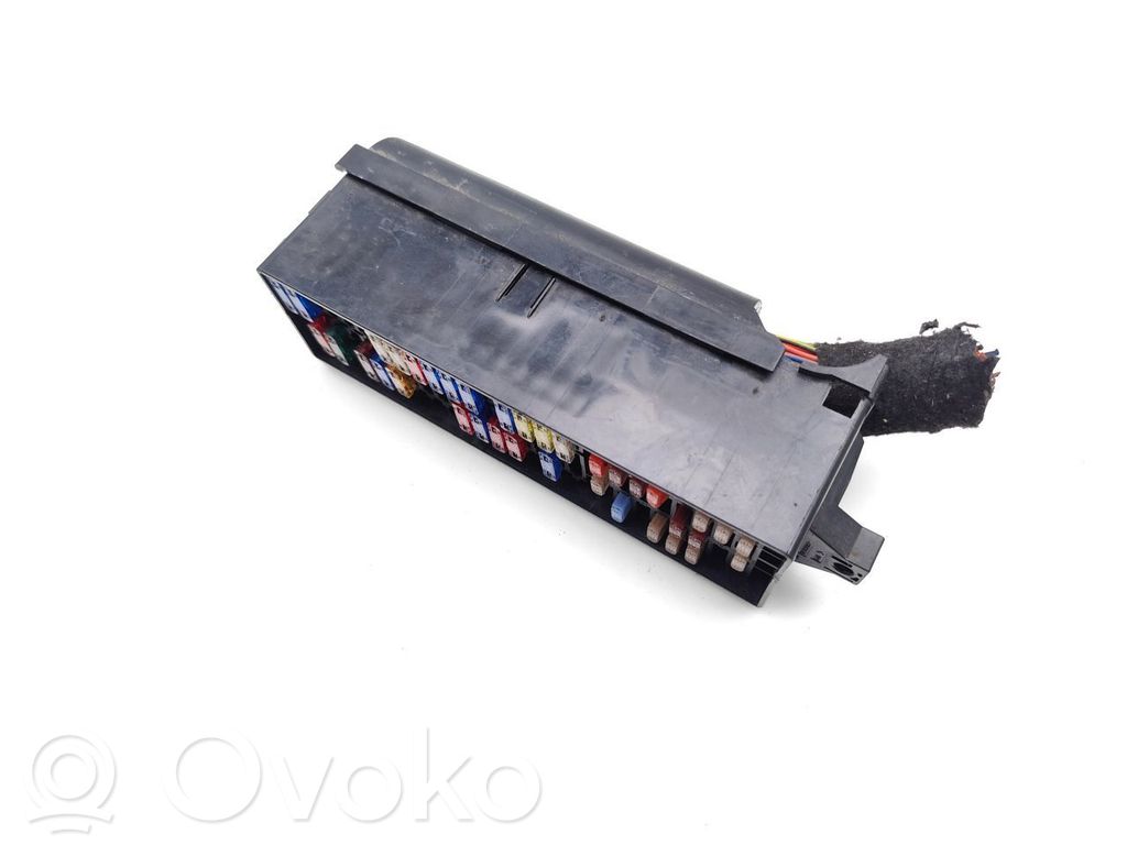Sulakemoduuli   5J0937615A